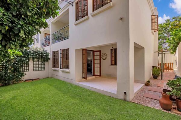 This delightful residence is awaiting a new owner to come and enjoy a peaceful lifestyle that Paddington Place offers.

Welcoming ...