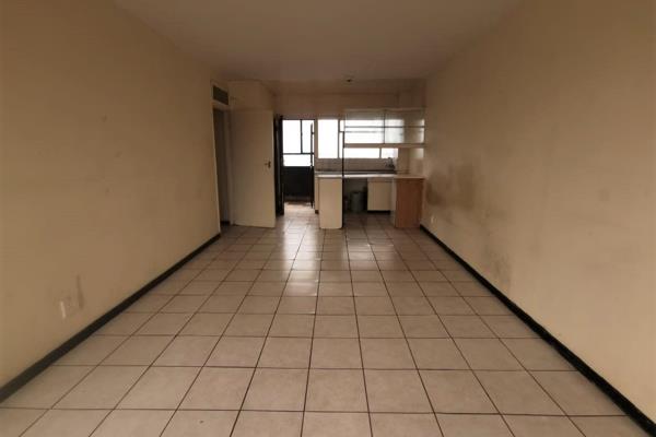 Nice and Cosy 36m2 Bachelor flat with BIC up for grabs.

The property offers an ...