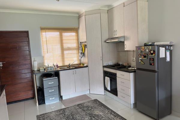 Charming pet friendly ground floor 1 Bed Apartment featuring a spacious private ...