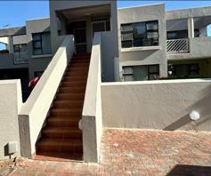 Townhouse for sale in Bassonia