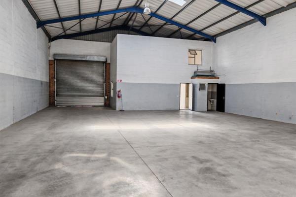 332m2 Industrial Warehouse TO LET in the Strand.
Near the N2 - Broadlands ...