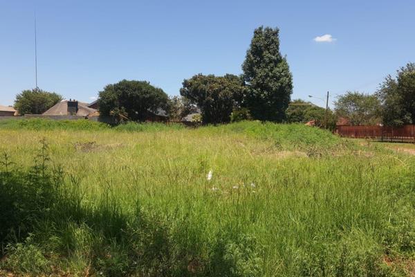 SOLE MANDATE 

Vacant Land For Sale in Welverdiend

Have you been looking for land to build your dream home this 1179m2 land is for ...