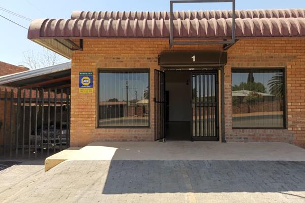 Exclusive to Remax-Integrity!!
This shop is situated in a small  complex of 4 shops on a busy street corner.  Modern and up market ...