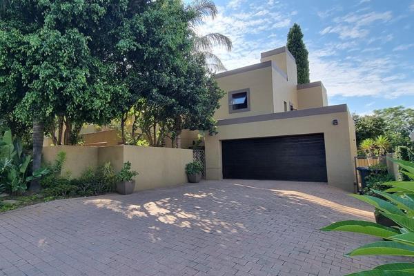 Full title 2 Bedroom home for Sale in Summit Place Estate, Midrand

Discover the ...