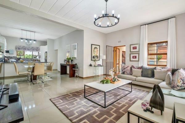 Offers from r1.850 Million

Move right in—no expense required!

Immaculate and renovated ...