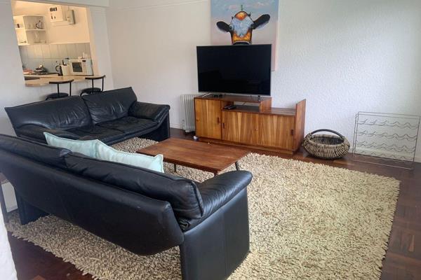 Discover the charm of Oranjezicht in this beautifully furnished 1-bedroom apartment ...