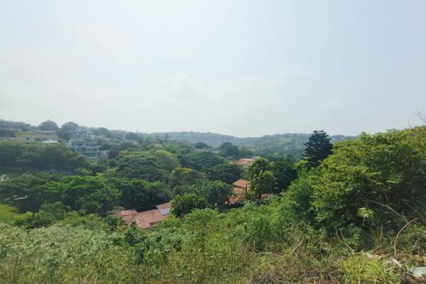 Welcome to one of the few vacant land opportunities left in Central Ballito.

This property is just over 1000 m2 and situated at the ...