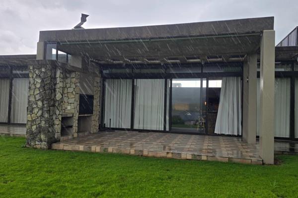 This beautiful Eco Estate is nestled in the heart of the Central Berg.  Enroute to the estate, you have the option of visiting many ...