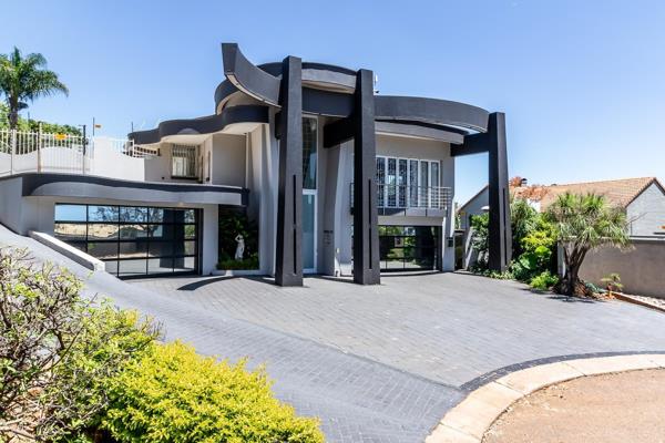 Magnificent Double-Storey Home in Montana Park - A Masterpiece of Luxury &amp; Comfort!

This architectural gem in Montana Park is the ...