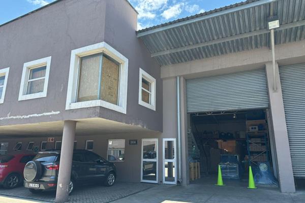 This well maintained and neat industrial unit comprises of a warehouse portion and neat ...