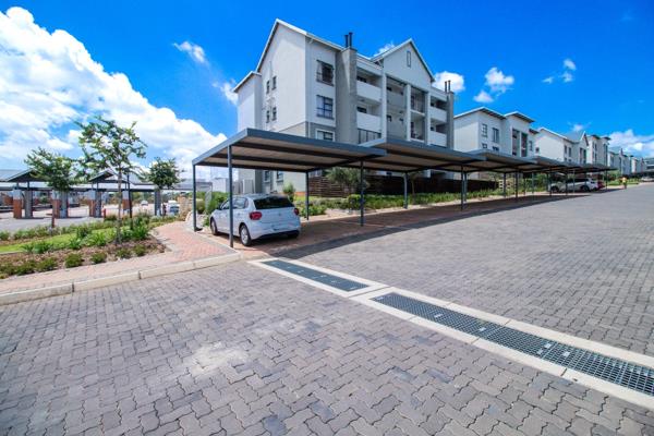 UNIQUE MODERN PRIVATE GROUND FLOOR PET FRIENDLY APARTMENT WITH GARDEN – 3 BED, 2 BATH IN FISH EAGLE VIEW
Modern 3-Bedroom Ground Floor ...