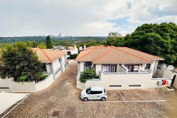 Great Location! Close to Bryanston Shopping Centre.
Two Bed, Two Bath Top Floor Apartment (Please note there are quite a few ...