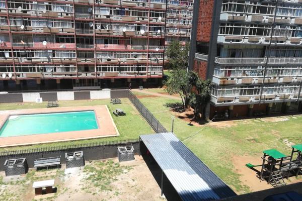 This apartment is a great for investment, it is situated in a safe side of Sunnyside Pretoria. you are in walking distance to shops. ...