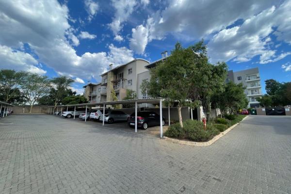 Discover this inviting 3-bedroom, 2-bathroom home nestled in the sought-after Rivonia Morningside area. Perfect for families or ...