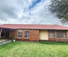 House for sale in Suidheuwel