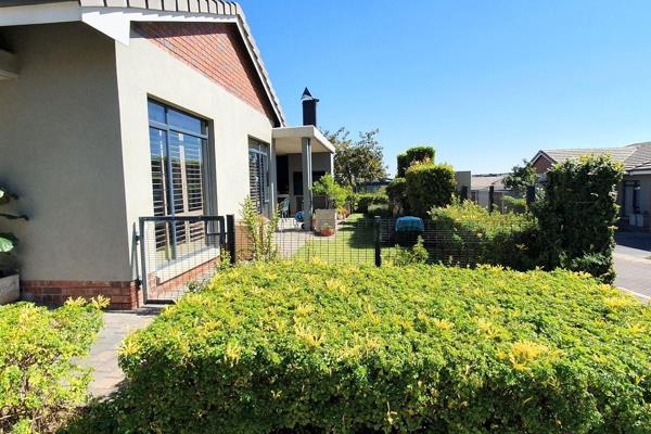 MODERN AND SOPHISTICATED THREE BEDROOM HOUSE WATERKLOOF MARINA RETIREMENT ESTATE

With spacious rooms and natural light, this ...