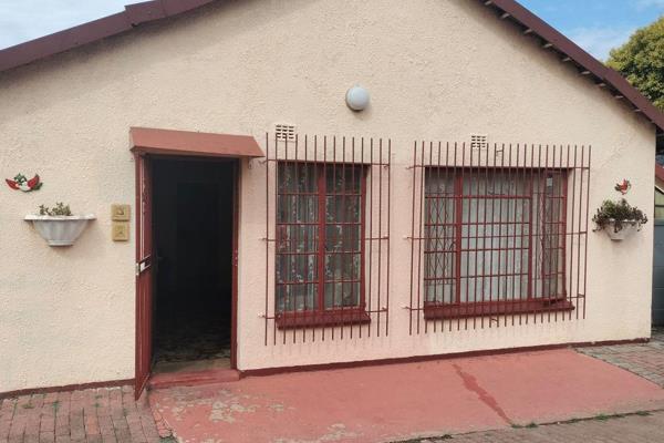 Spacious Cottage in General Alberts Park, Alberton – Prime Location with Nearby ...