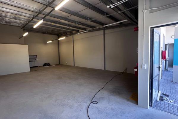 115m&#178; Warehouse for Rent – Secure Industrial Park in Milnerton, The Exchange

Now ...