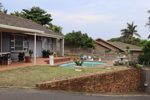 Situated in Westbrook, Tongaat, this apartment is conveniently located near various ...