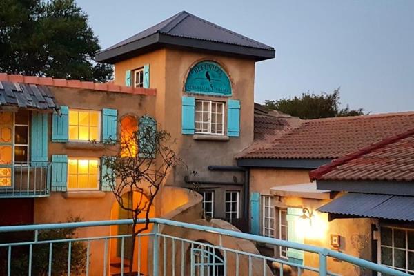 Income-generating property with endless possibilities in the heart of Midrand:
Are you looking for an oasis in Midrand? This tranquil ...