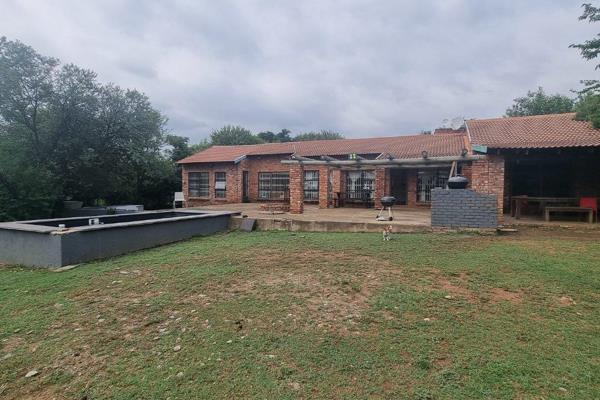 This 2.2578-hectare farm offers a peaceful lifestyle and offers a main house, separate ...