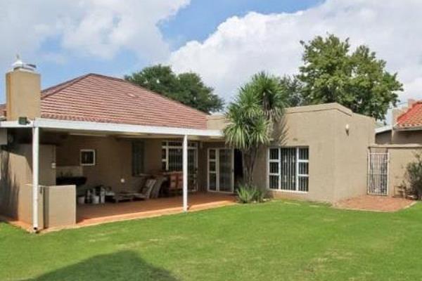 This is a perfect home situated in Observatory, the house consists of 5 bedrooms, 1 en-suite, main lounge and dining room has under ...