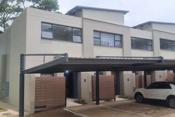 Exclusively marketed by Bella Vie Real Estate

Ultra modern  2 bedroom duplex units for sale. Small complex consisting of only 30 ...