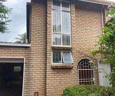 Townhouse for sale in Murrayfield