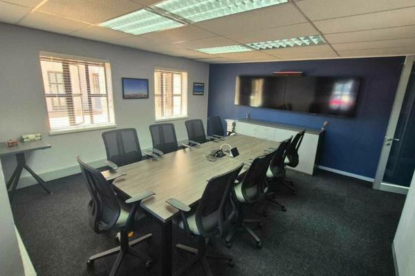 Premium Office Space for Lease in Southern Life Gardens, Newton Park

Discover a ...