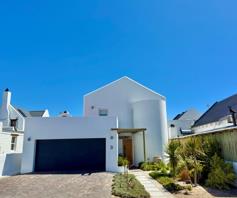 House for sale in Paternoster