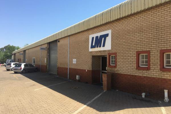 Discover a premium 1,800sqm industrial warehouse/workshop for rent in Waltloo, Pretoria ...