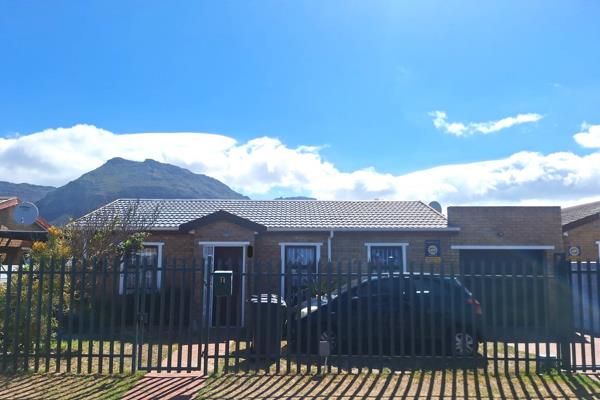 Asking Price R 1 750 000.00

A Fantastic Opportunity in Costa Da Gama – Don&#39;t Miss Out!

Located in the sought-after Costa Da Gama ...