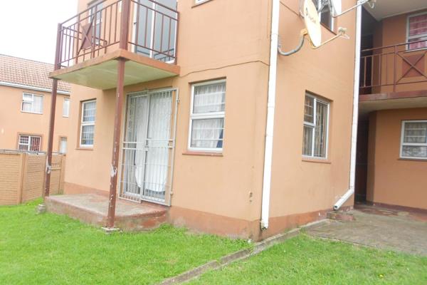 Affordable 2-Bedroom Ground Floor Flat in Secure Siyakhula Complex – Egoli

This ...