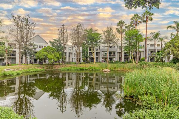 Welcome to your retreat!

This 1st floor duplex apartment is nestled in a complex with beautiful trees and its very own dam teeming ...