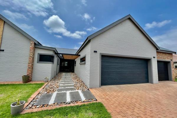 This stunning, brand-new family home is available for rent in an exclusive Lifestyle Estate, offering a perfect blend of modern design ...