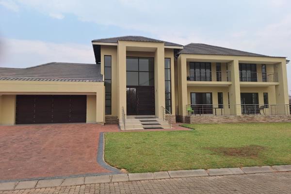 Experience serene living in the prestigious Koro Creek Bushveld Golf Estate. This elegant 4-bedroom property combines modern ...