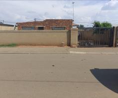 House for sale in Thulani