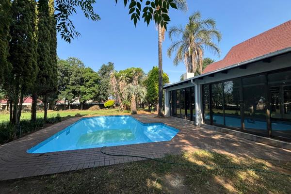 Just Listed this fabulous family home in Rynfield Benoni.   
Discover the perfect blend of comfort and contemporary living in this ...