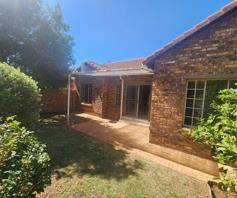 House for sale in Rooihuiskraal North