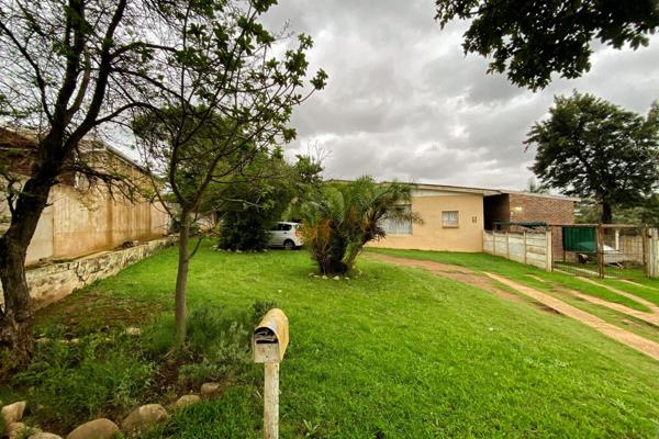 This property is perfectly situated near Strelitzia High School and Daniel Pienaar ...