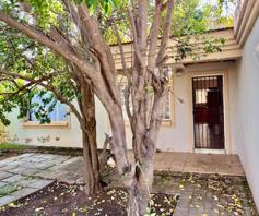 House for sale in Meiringspark Ext 4