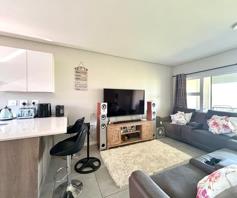 Apartment / Flat for sale in Manor Estates