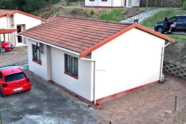 This townhouse has 2 bedrooms, both with BIC’s, a lounge, bathroom and kitchen with stove, BIC’s and connecting pipes for the washing ...