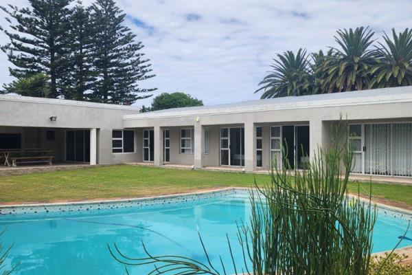 This beautiful 5-bedroom home in the heart of Summerstrand offers the perfect blend of ...