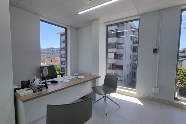 Lease Modern Office Space in The Equinox with 24-Hour Security


This modern office ...