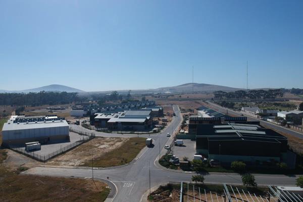 Rare opportunity to purchase 4 600m2 of zoned industrial land in Fisantekraal ...