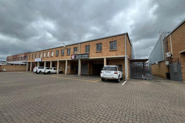 This 500sqm warehouse, located in a secure industrial park, offers a spacious and ...