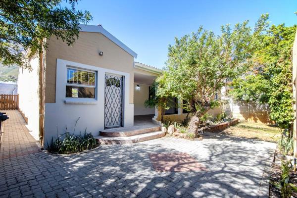 Stunning 3-Bedroom, 2-Bathroom Home with Double Garage, Office &amp; Covered Braai Area!

Welcome to this immaculate 3-bedroom ...