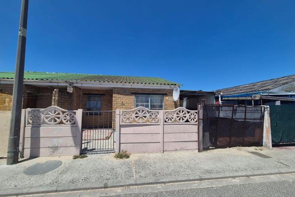 This 3-bedroom home has just become available in Beacon Valley. 
Don&#39;t miss the opportunity to own this property consisting of 3 ...