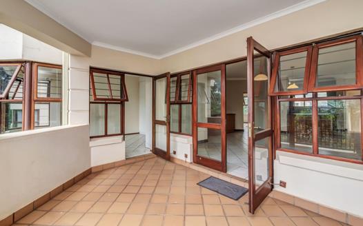 2 Bedroom Apartment / Flat for sale in Bryanston East